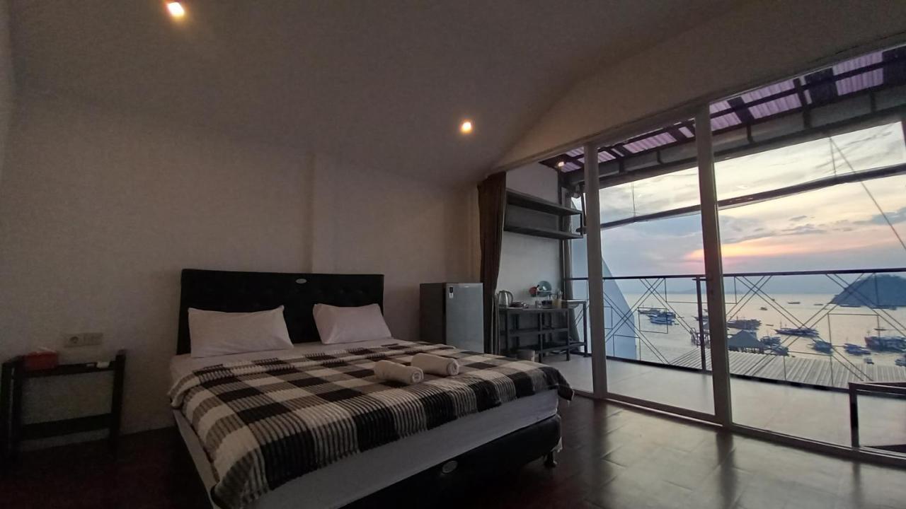 Dc Hotel & Hostel Labuan Bajo Eksteriør bilde