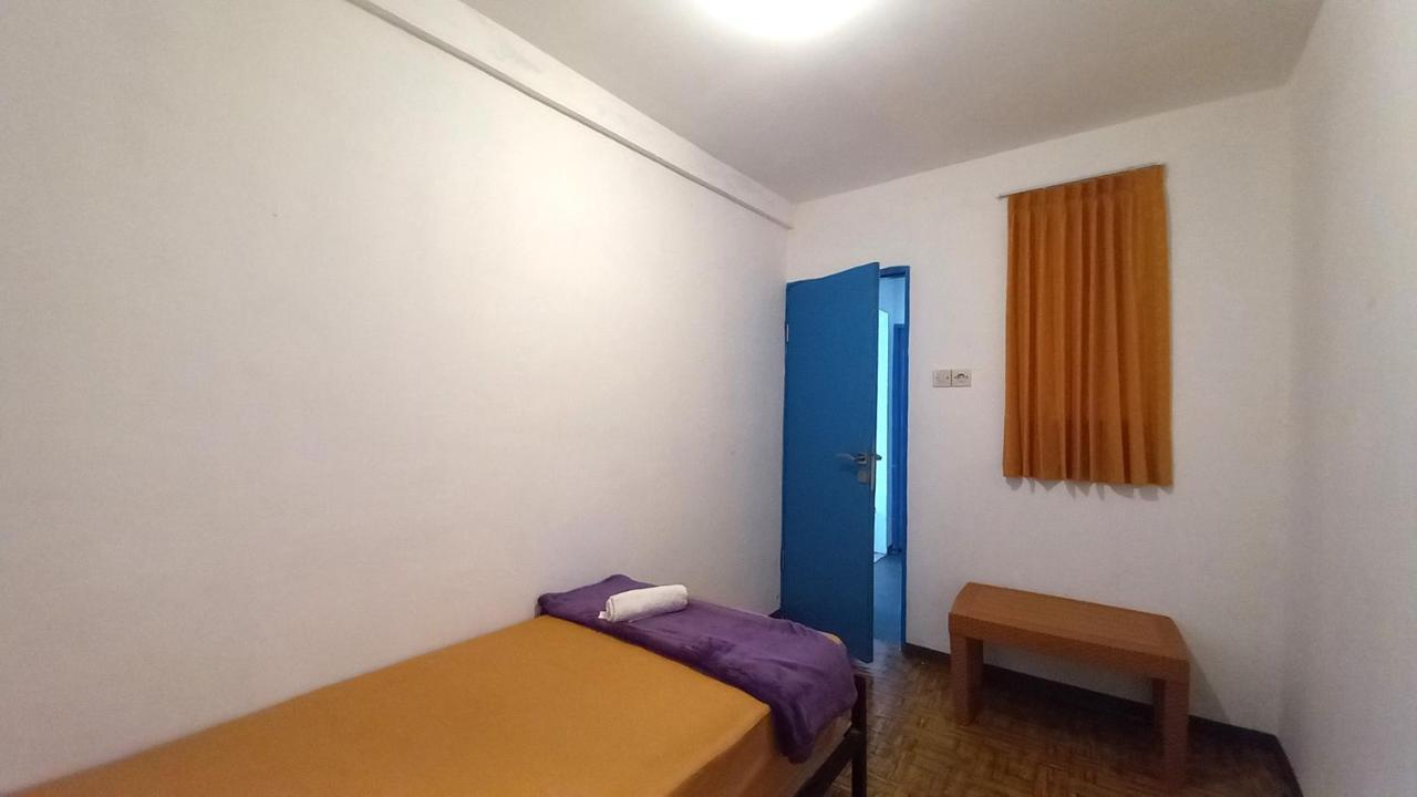 Dc Hotel & Hostel Labuan Bajo Eksteriør bilde