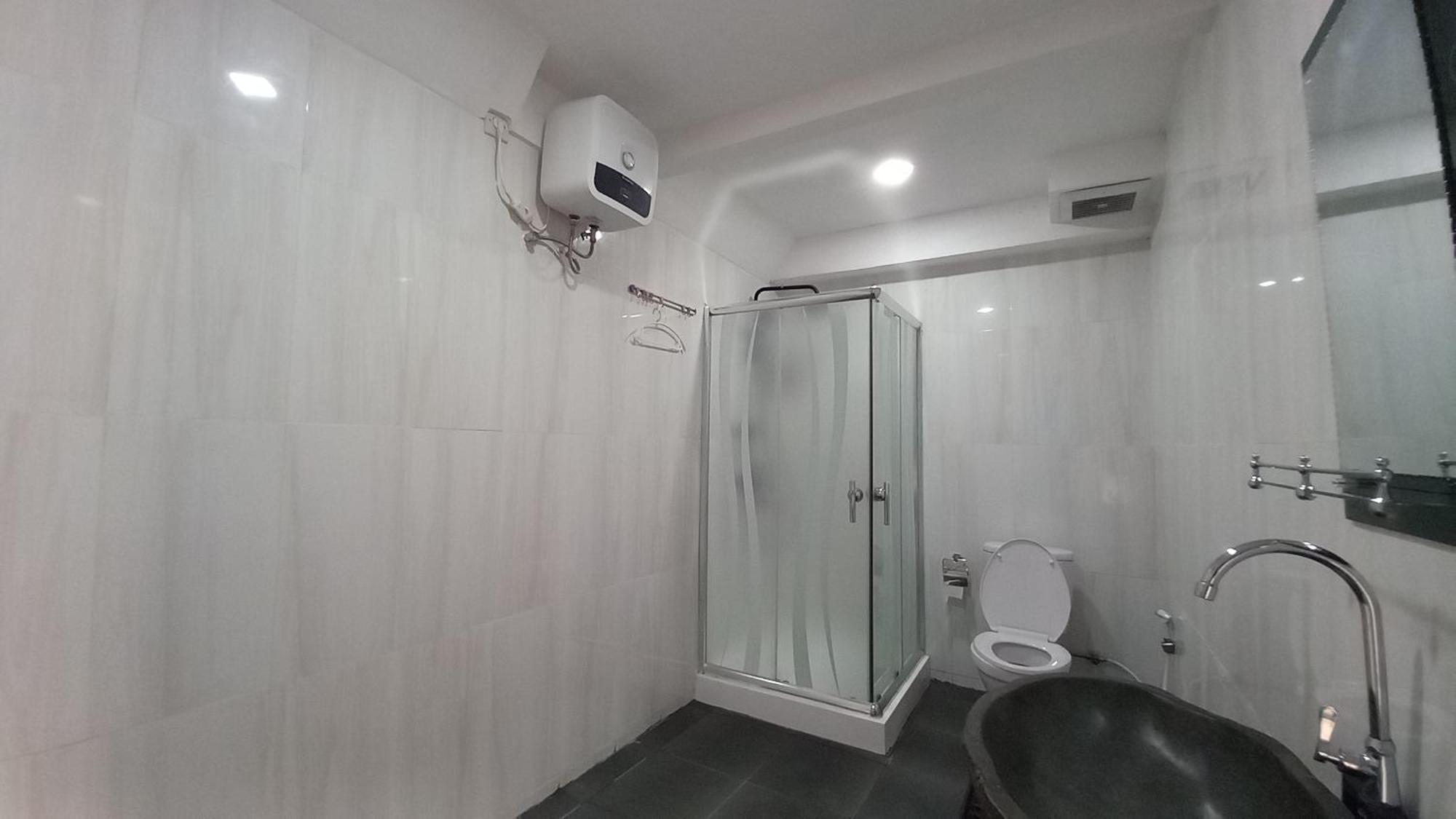 Dc Hotel & Hostel Labuan Bajo Eksteriør bilde